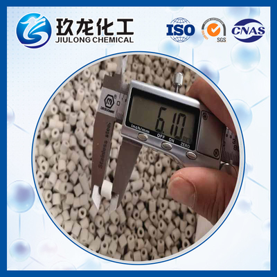 Extrudates 0,50 de Trilope do adsorvente da alumina do óleo do transformador - densidade de maioria 0.65kg/L